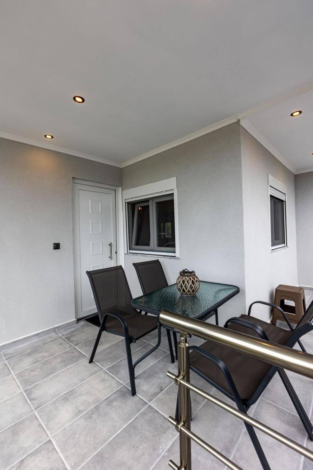 K&M Villas Nea Kallikrateia Экстерьер фото